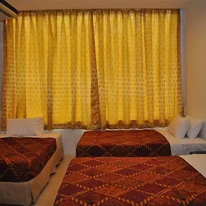 2* Hotel Old Budget